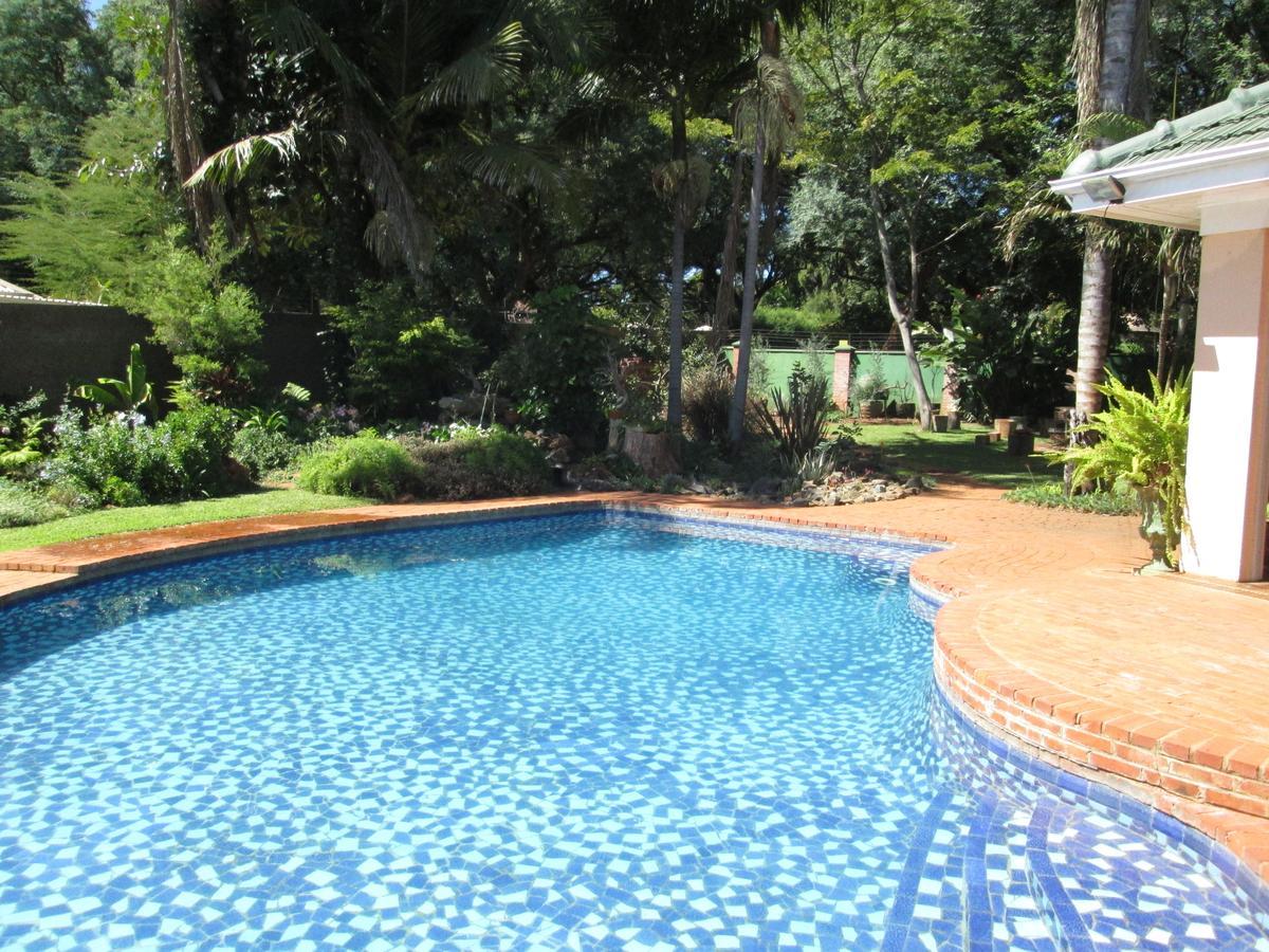 12 Fleetwood Bed & Breakfast Harare Exterior photo