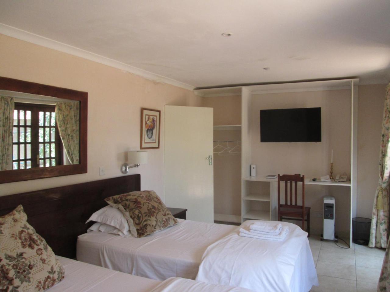 12 Fleetwood Bed & Breakfast Harare Exterior photo